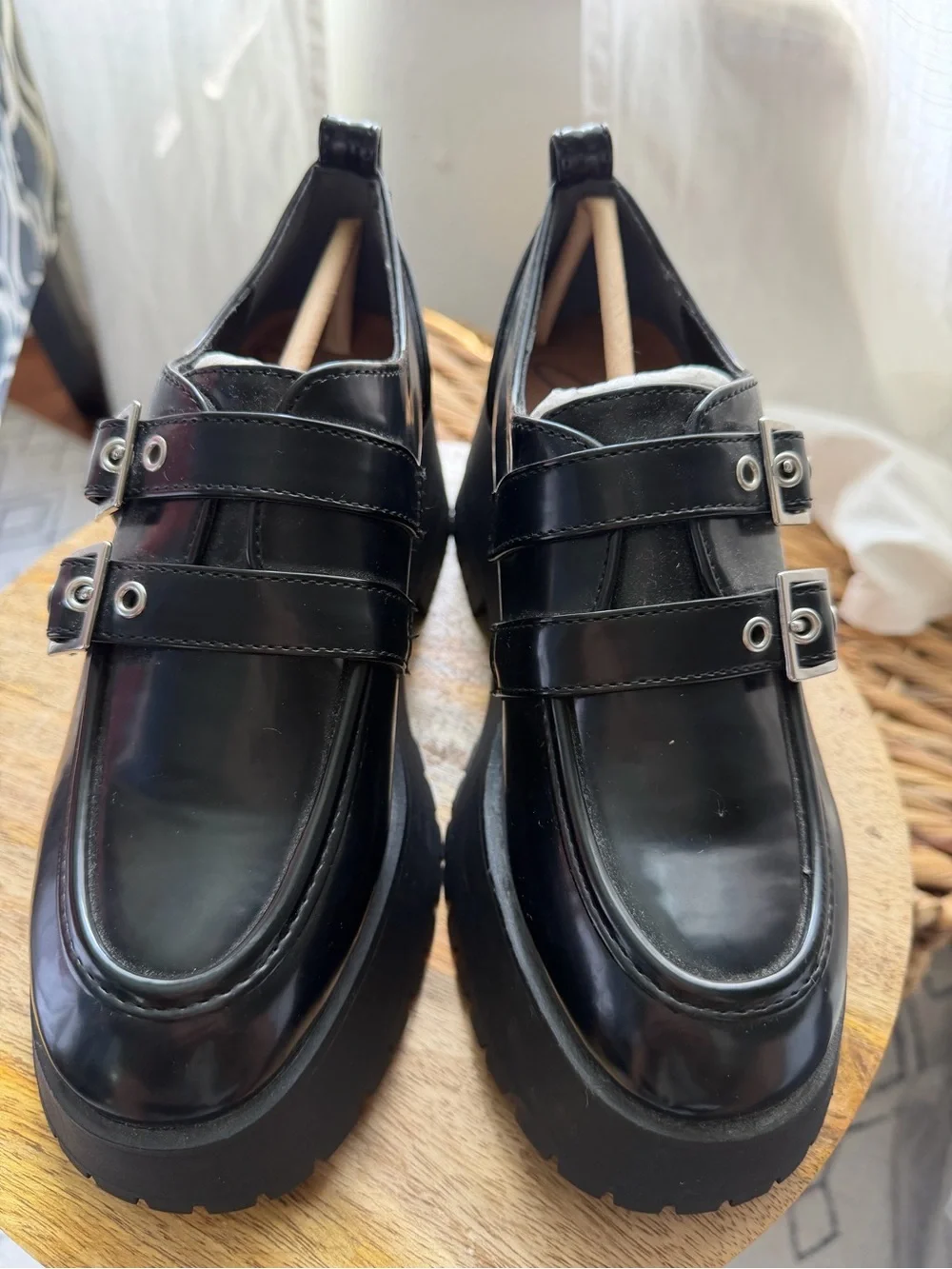 Zodiac Perri Black Patent Double Buckle Platform Lug Sole Loafers Sz 6 new